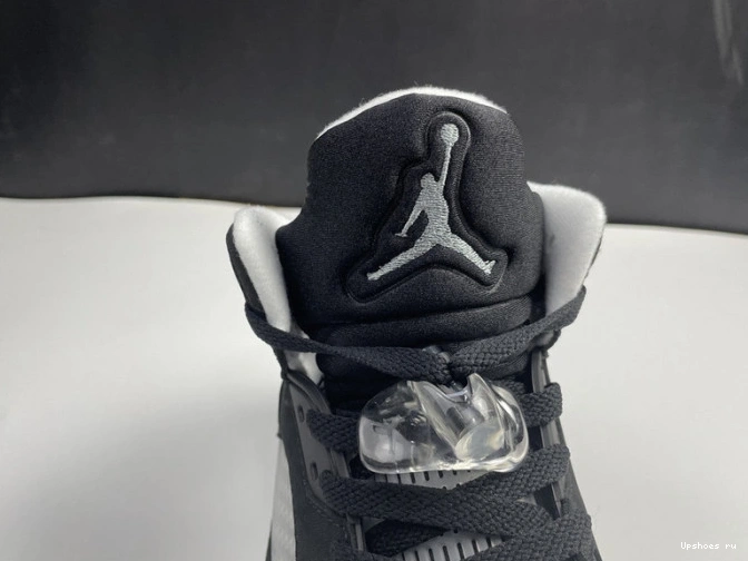 Jordan CT4838-011 “Oreo” 5 Air 1029